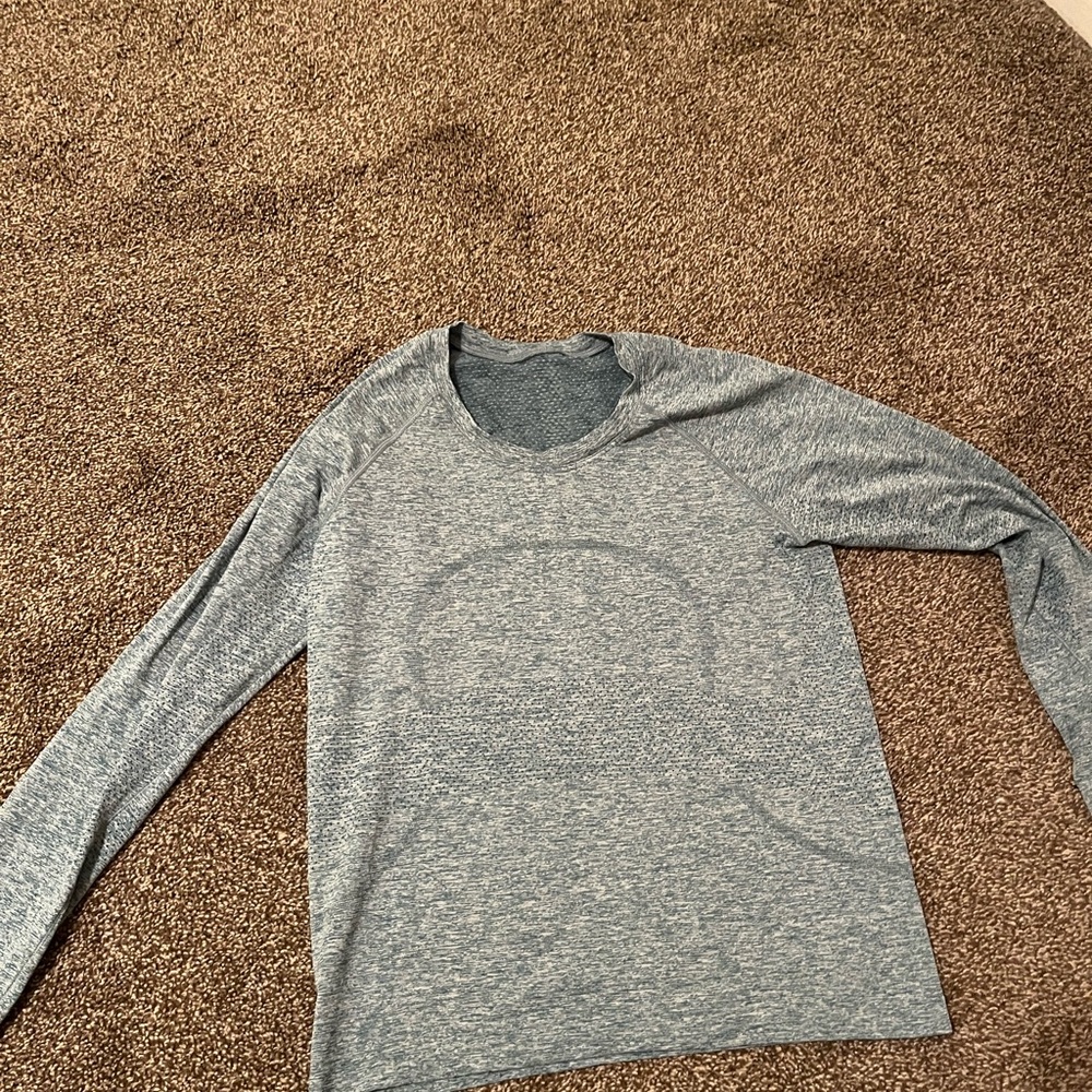 Lululemon teal long sleeve